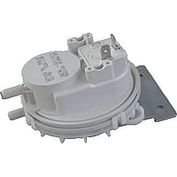 Nefit/Bosch Turbo drukverschilschakelaar m. beugel Bosch 73404 7098712 -